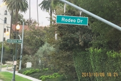 LA