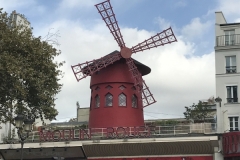 5. Moulin Rouge